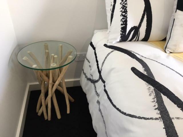 Port Lincoln Shark Apartment 1 Eksteriør billede