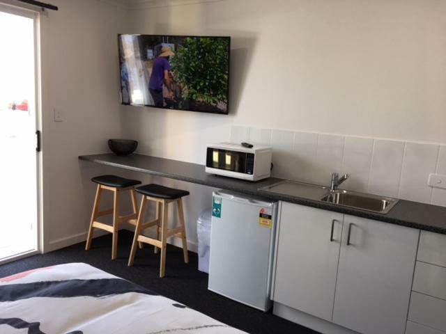 Port Lincoln Shark Apartment 1 Eksteriør billede