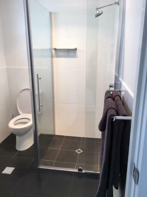 Port Lincoln Shark Apartment 1 Eksteriør billede
